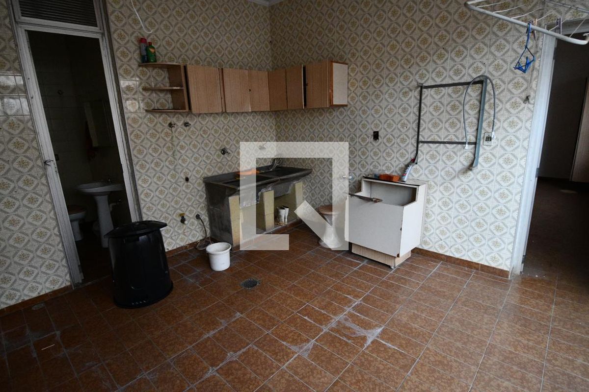 Casa à Venda - Guanabara, 7 Quartos,  1570 m2 em , Campinas - sp | SoloBR