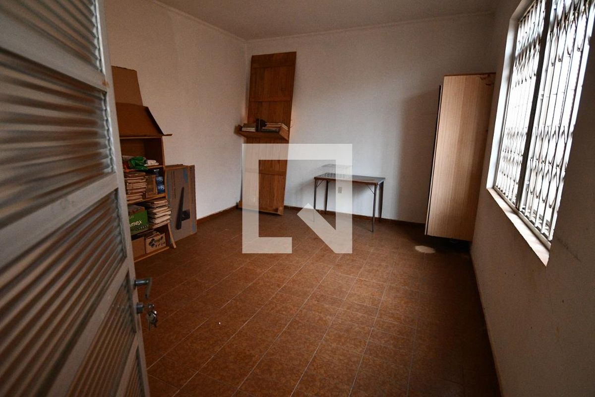 Casa à Venda - Guanabara, 7 Quartos,  1570 m2 em , Campinas - sp | SoloBR