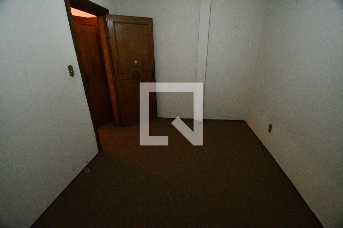 Casa à Venda - Guanabara, 7 Quartos,  1570 m2 em , Campinas - sp | SoloBR