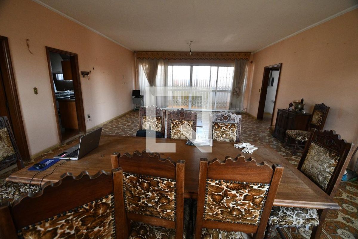 Casa à Venda - Guanabara, 7 Quartos,  1570 m2 em , Campinas - sp | SoloBR