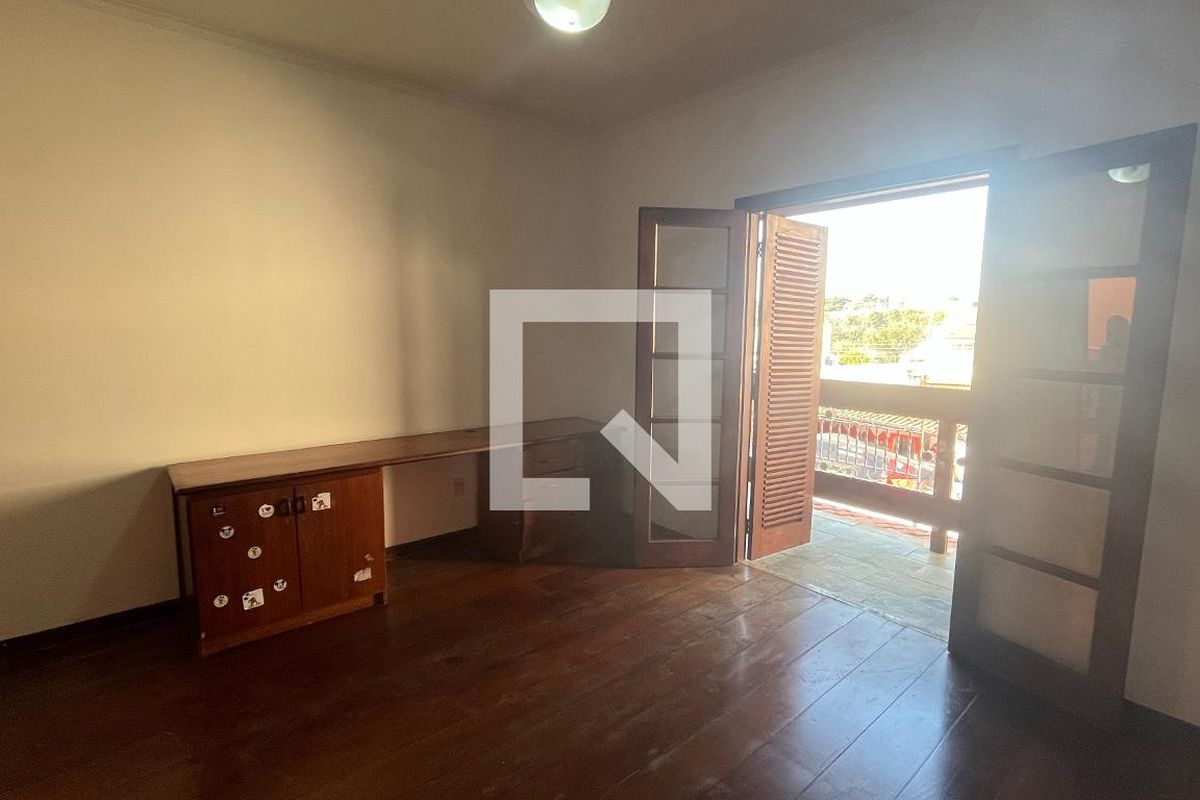 Casa à Venda - Jardim Chapadão, 5 Quartos,  315 m2 em , Campinas - sp | SoloBR