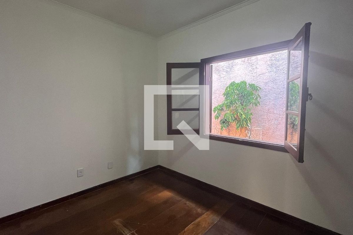Casa à Venda - Jardim Chapadão, 5 Quartos,  315 m2 em , Campinas - sp | SoloBR