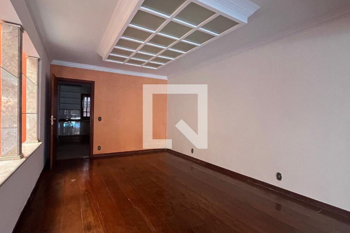 Casa à Venda - Jardim Chapadão, 5 Quartos,  315 m2 em , Campinas - sp | SoloBR
