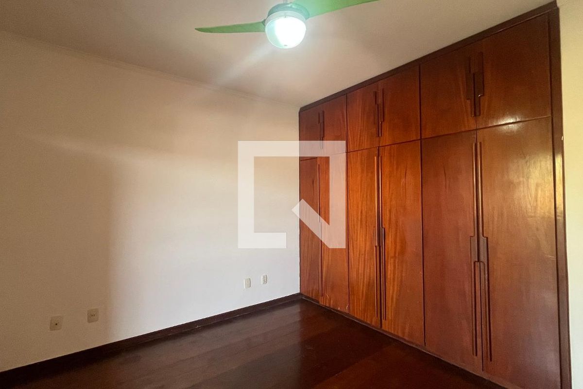 Casa à Venda - Jardim Chapadão, 5 Quartos,  315 m2 em , Campinas - sp | SoloBR