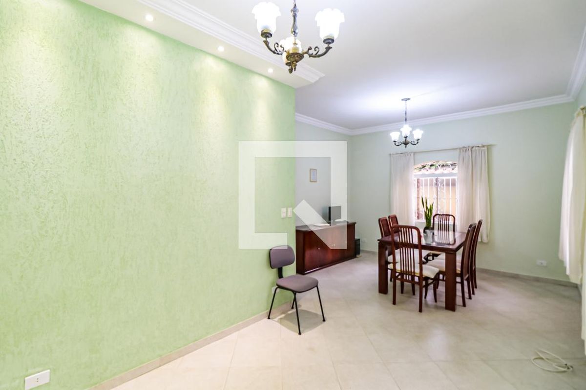 Casa, 3 quartos, 224 m² - Foto 4