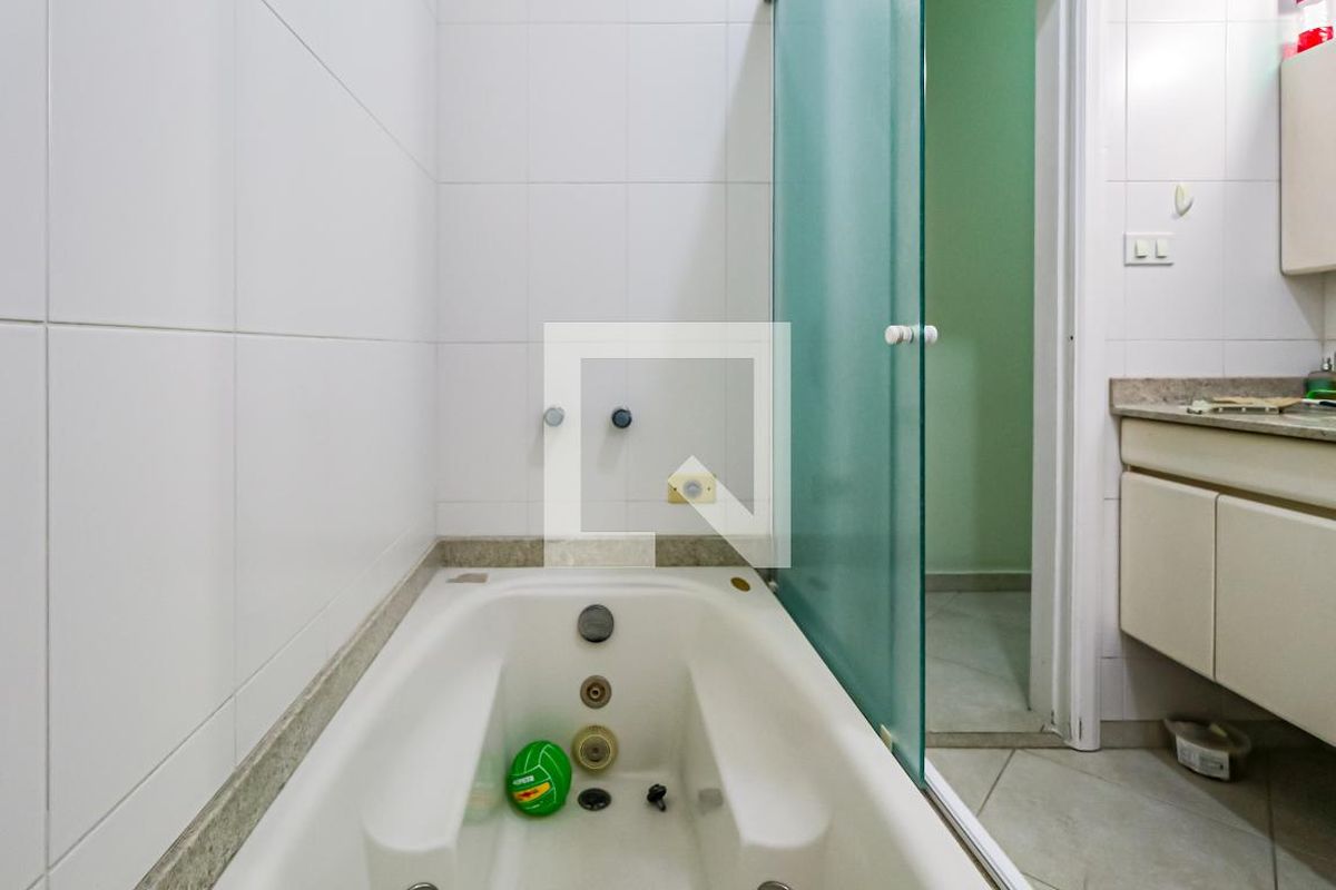 Casa, 3 quartos, 224 m² - Foto 56