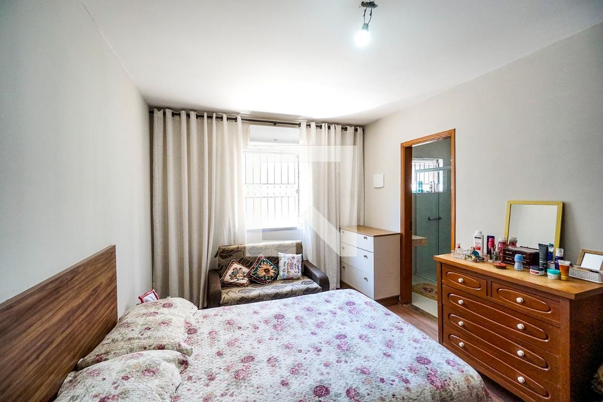 Casa, 4 quartos, 276 m² - Foto 58
