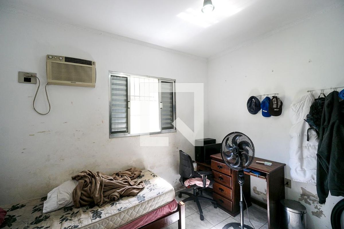 Casa, 3 quartos, 240 m² - Foto 6