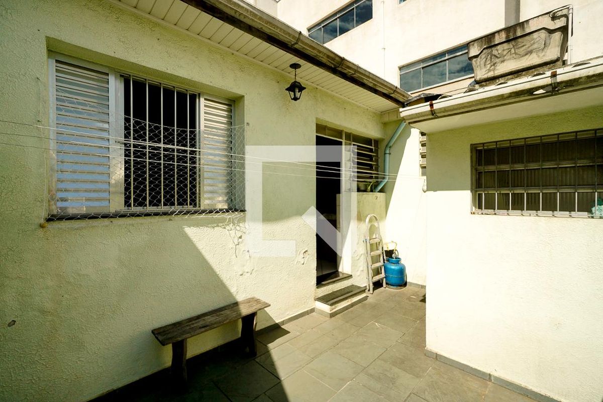 Casa, 3 quartos, 240 m² - Foto 24