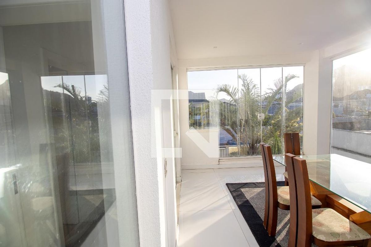 Casa, 3 quartos, 350 m² - Foto 66