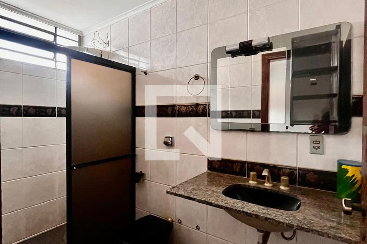 Casa à Venda - Jardim Chapadão, 4 Quartos,  300 m2 em , Campinas - sp | SoloBR