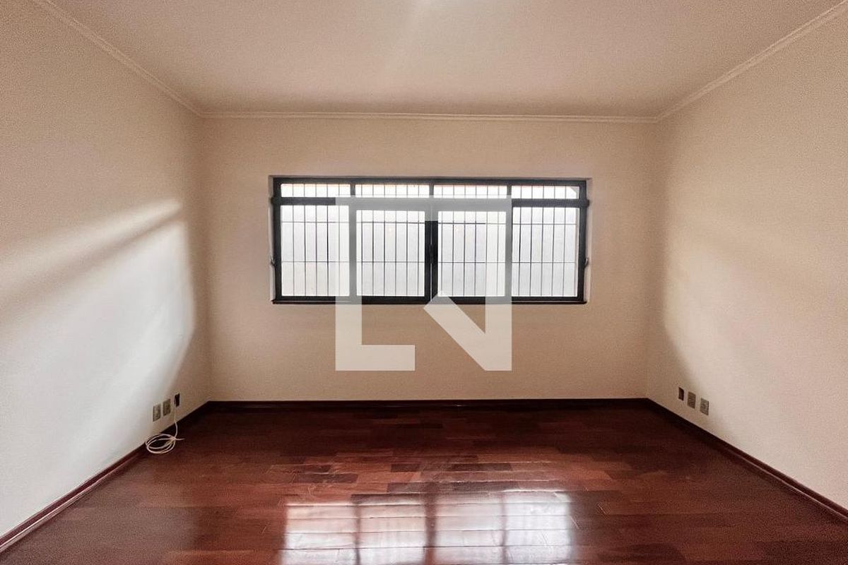 Casa à Venda - Jardim Chapadão, 4 Quartos,  300 m2 em , Campinas - sp | SoloBR
