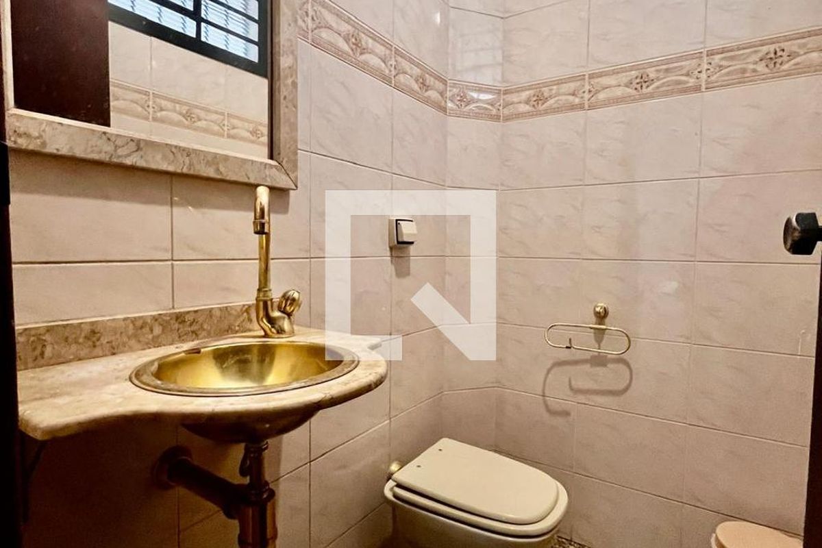 Casa à Venda - Jardim Chapadão, 4 Quartos,  300 m2 em , Campinas - sp | SoloBR