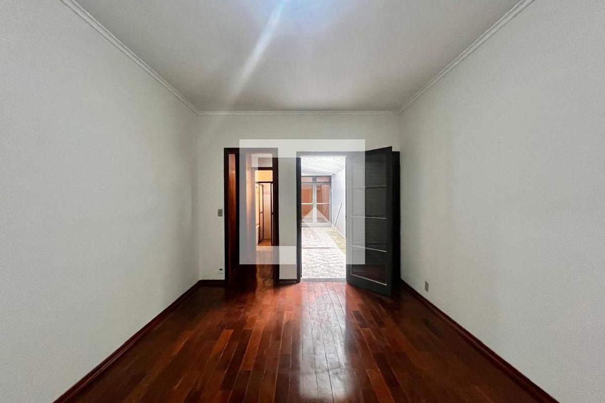Casa à Venda - Jardim Chapadão, 4 Quartos,  300 m2 em , Campinas - sp | SoloBR