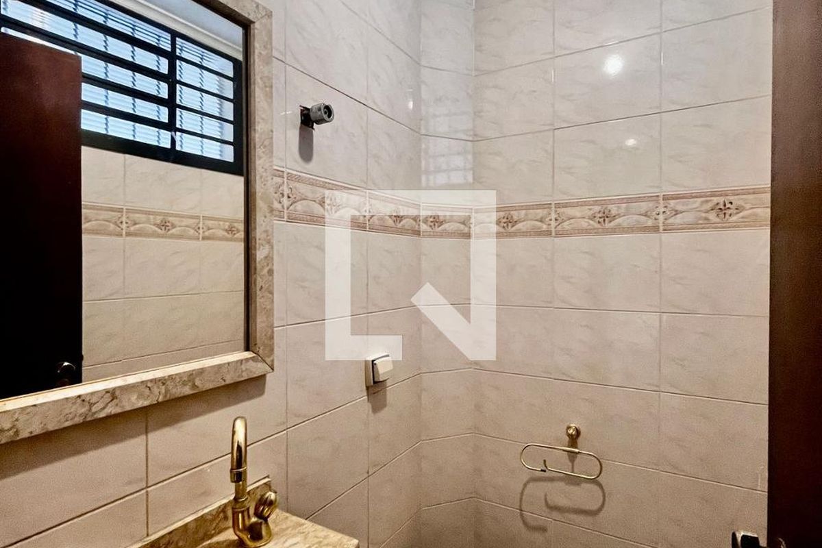 Casa à Venda - Jardim Chapadão, 4 Quartos,  300 m2 em , Campinas - sp | SoloBR