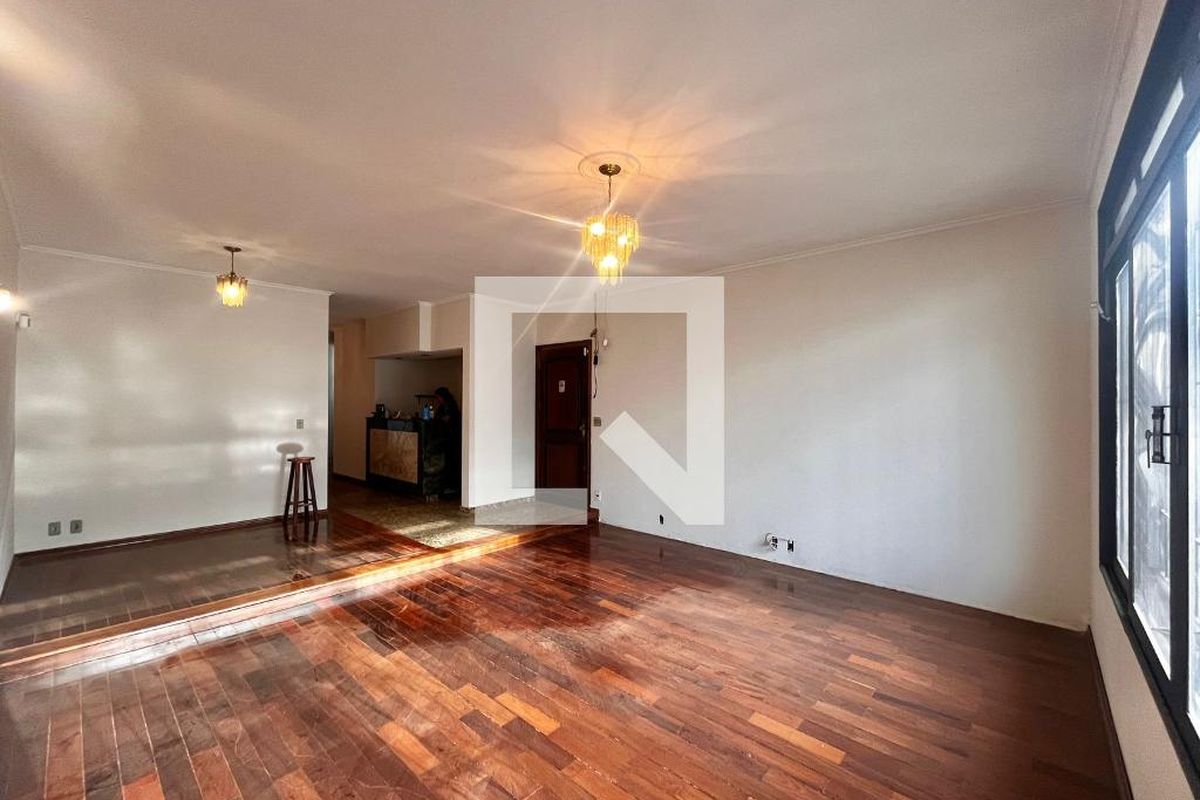 Casa à Venda - Jardim Chapadão, 4 Quartos,  300 m2 em , Campinas - sp | SoloBR