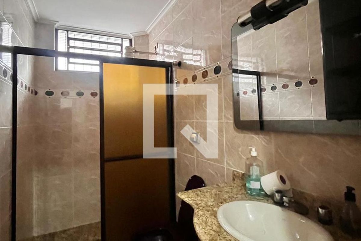 Casa à Venda - Jardim Chapadão, 4 Quartos,  300 m2 em , Campinas - sp | SoloBR