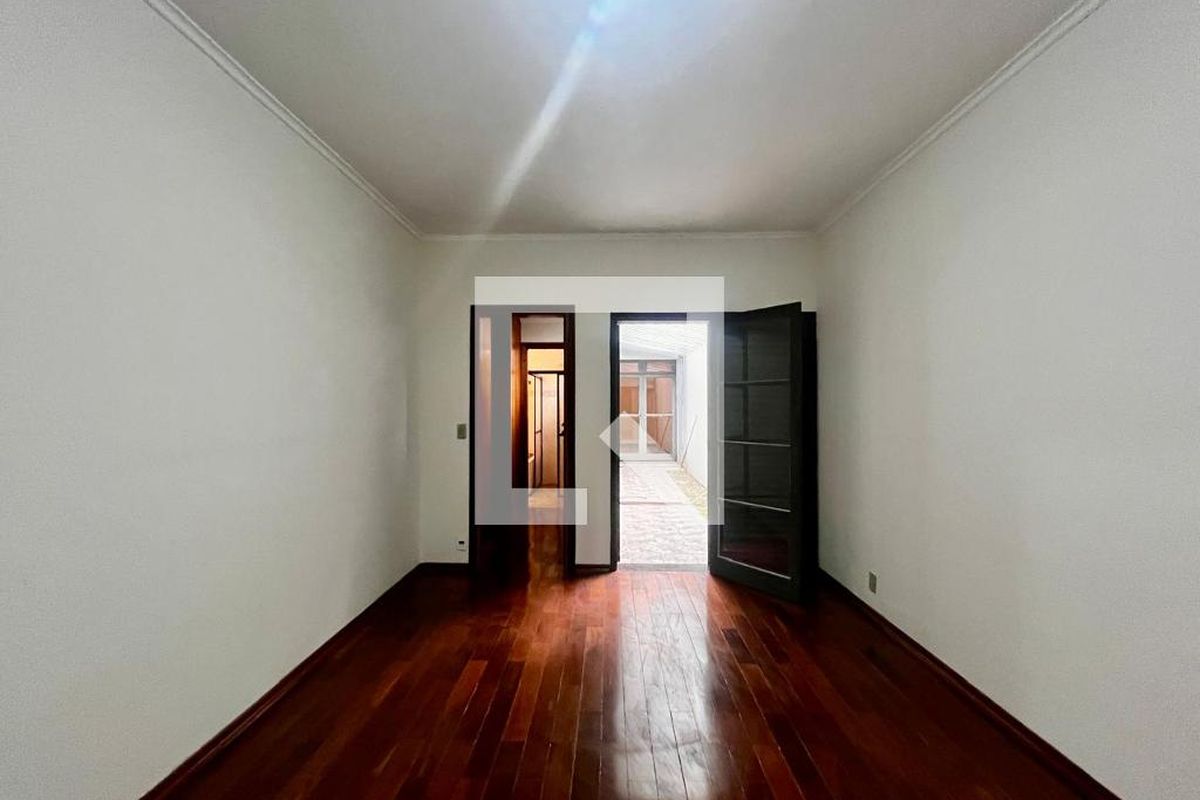 Casa à Venda - Jardim Chapadão, 4 Quartos,  300 m2 em , Campinas - sp | SoloBR