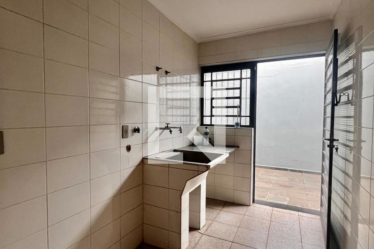 Casa à Venda - Jardim Chapadão, 4 Quartos,  300 m2 em , Campinas - sp | SoloBR