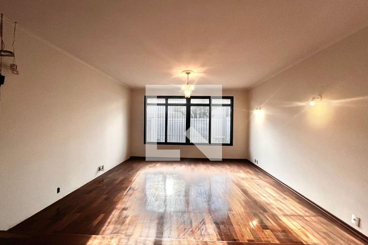 Casa à Venda - Jardim Chapadão, 4 Quartos,  300 m2 em , Campinas - sp | SoloBR