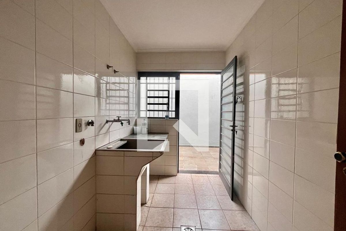 Casa à Venda - Jardim Chapadão, 4 Quartos,  300 m2 em , Campinas - sp | SoloBR