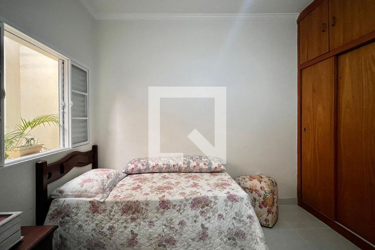 Casa à Venda - Taquaral, 4 Quartos,  170 m2 em , Campinas - sp | SoloBR