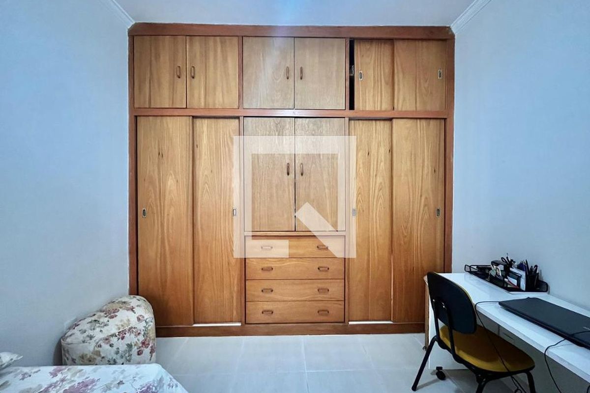 Casa à Venda - Taquaral, 4 Quartos,  170 m2 em , Campinas - sp | SoloBR