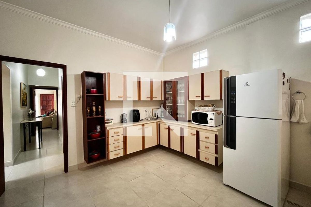 Casa à Venda - Taquaral, 4 Quartos,  170 m2 em , Campinas - sp | SoloBR