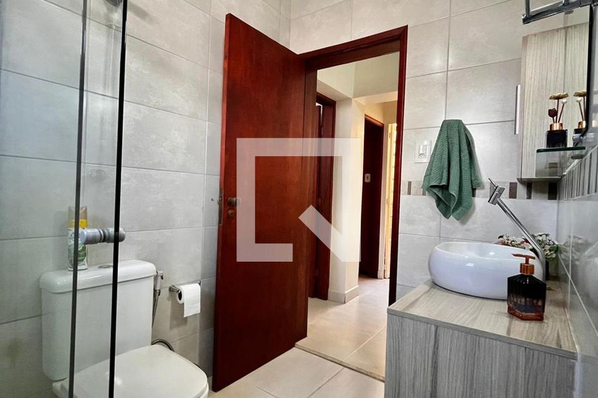 Casa à Venda - Taquaral, 4 Quartos,  170 m2 em , Campinas - sp | SoloBR