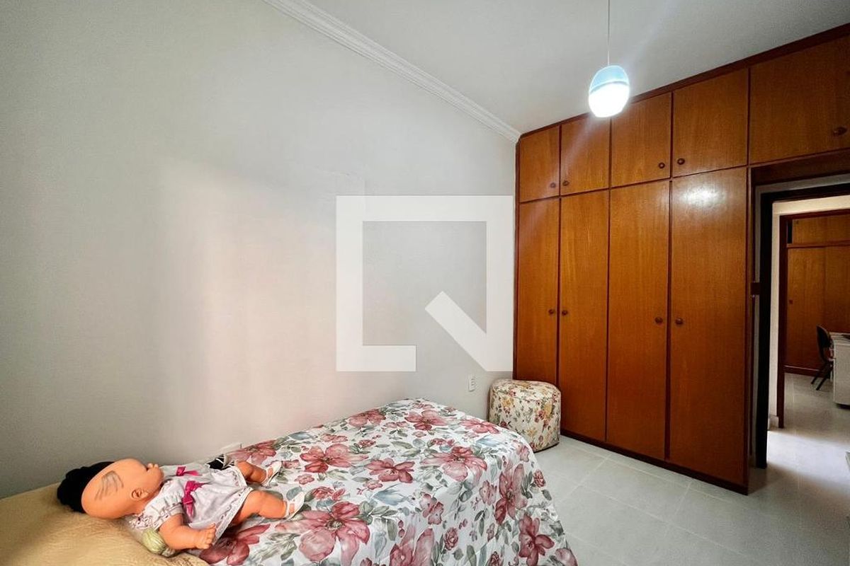Casa à Venda - Taquaral, 4 Quartos,  170 m2 em , Campinas - sp | SoloBR