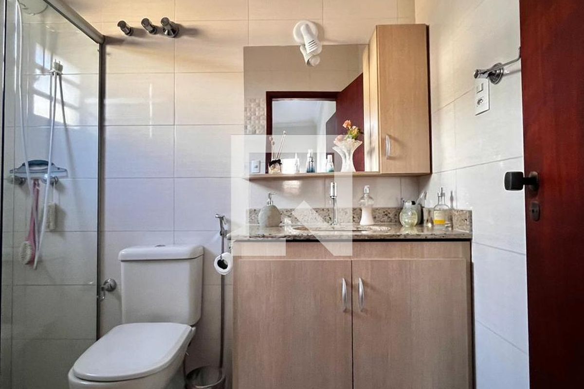 Casa à Venda - Taquaral, 4 Quartos,  170 m2 em , Campinas - sp | SoloBR