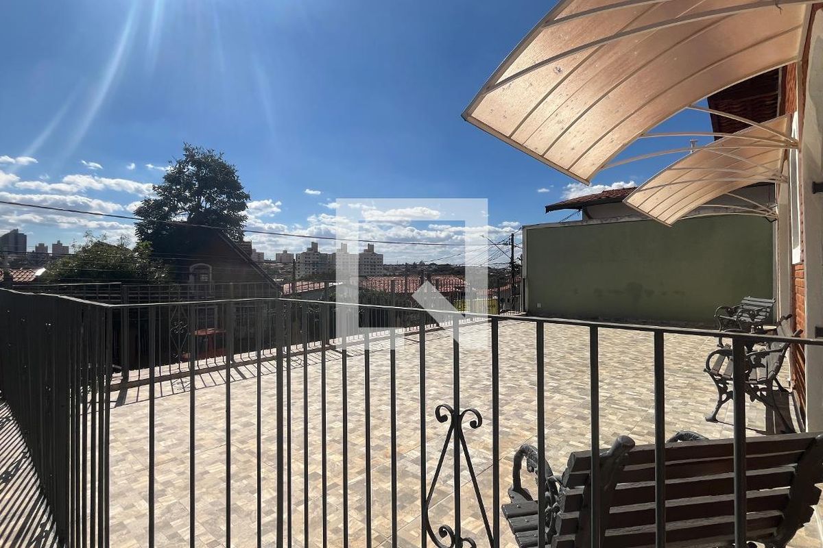 Casa à Venda - Jardim Flamboyant, 6 Quartos,  245 m2 em , Campinas - sp | SoloBR