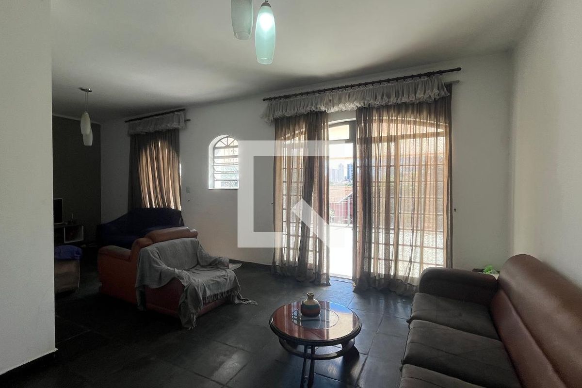 Casa à Venda - Jardim Flamboyant, 6 Quartos,  245 m2 em , Campinas - sp | SoloBR