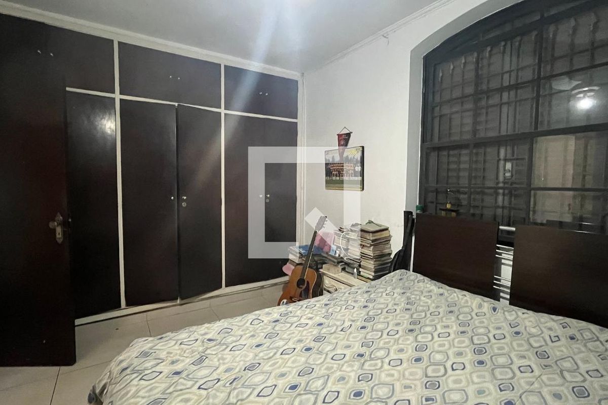 Casa à Venda - Jardim Flamboyant, 6 Quartos,  245 m2 em , Campinas - sp | SoloBR