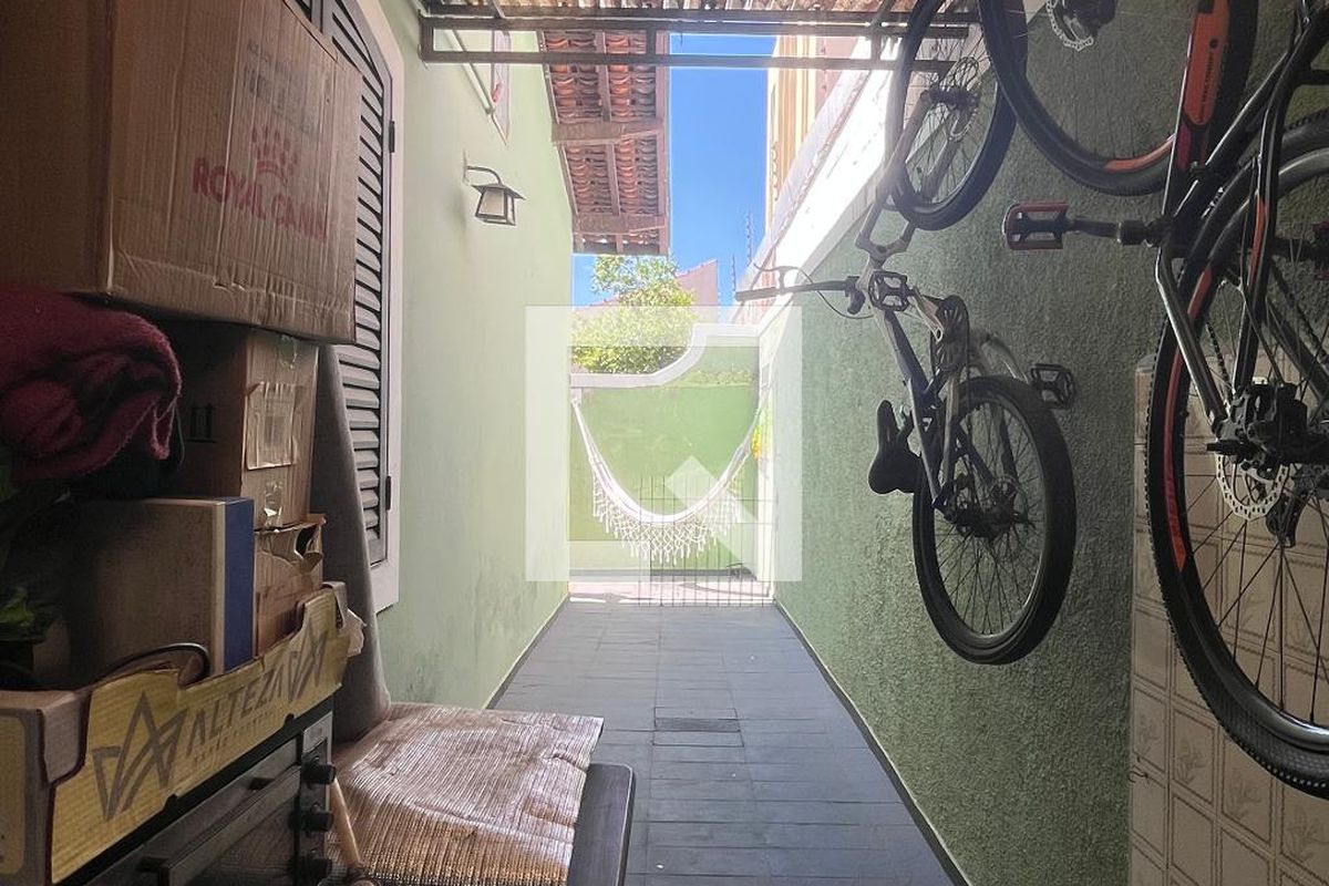Casa à Venda - Jardim Flamboyant, 6 Quartos,  245 m2 em , Campinas - sp | SoloBR