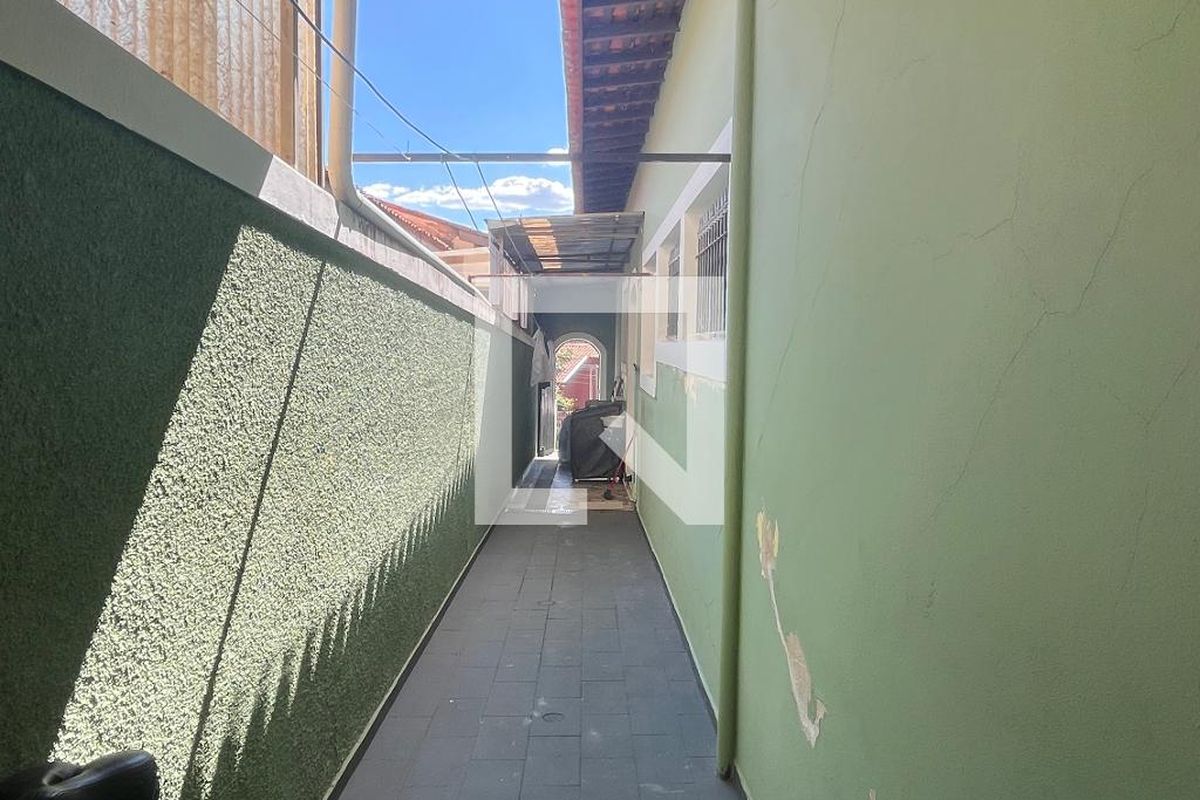 Casa à Venda - Jardim Flamboyant, 6 Quartos,  245 m2 em , Campinas - sp | SoloBR
