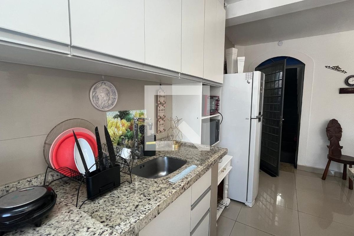 Casa à Venda - Jardim Flamboyant, 6 Quartos,  245 m2 em , Campinas - sp | SoloBR