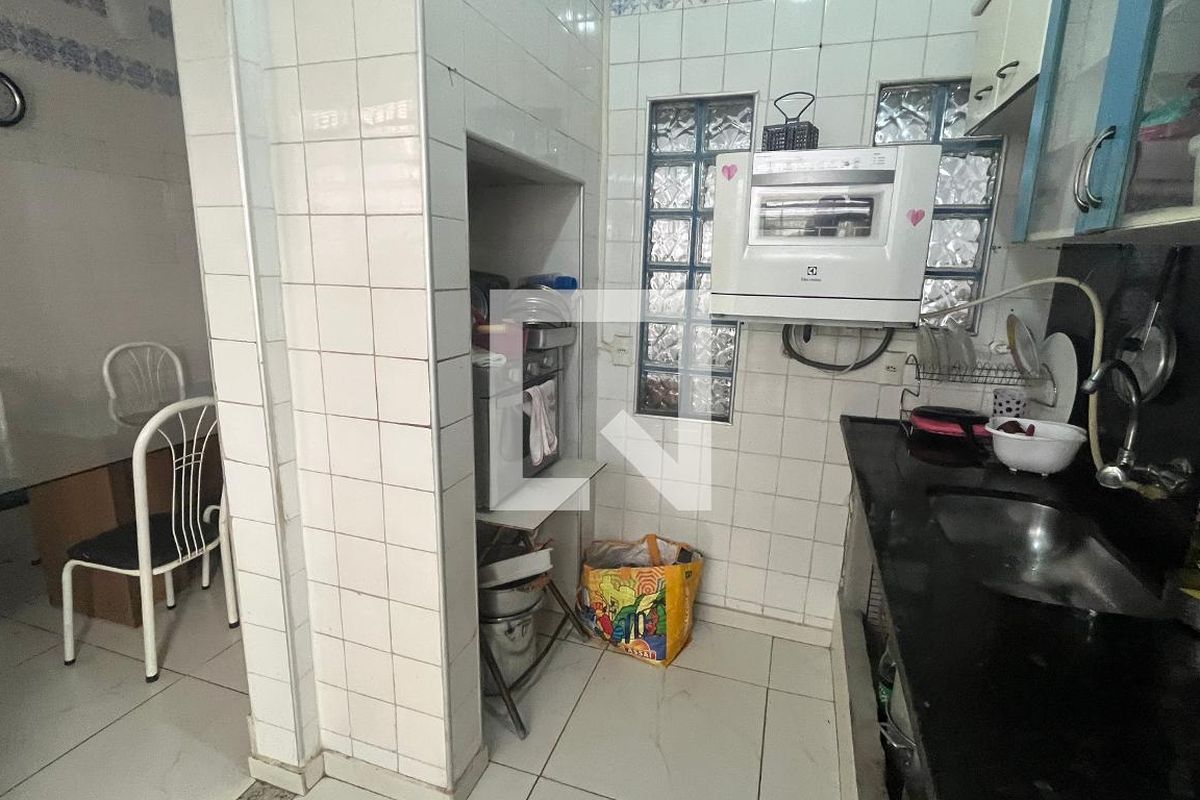 Casa à Venda - Jardim Flamboyant, 6 Quartos,  245 m2 em , Campinas - sp | SoloBR
