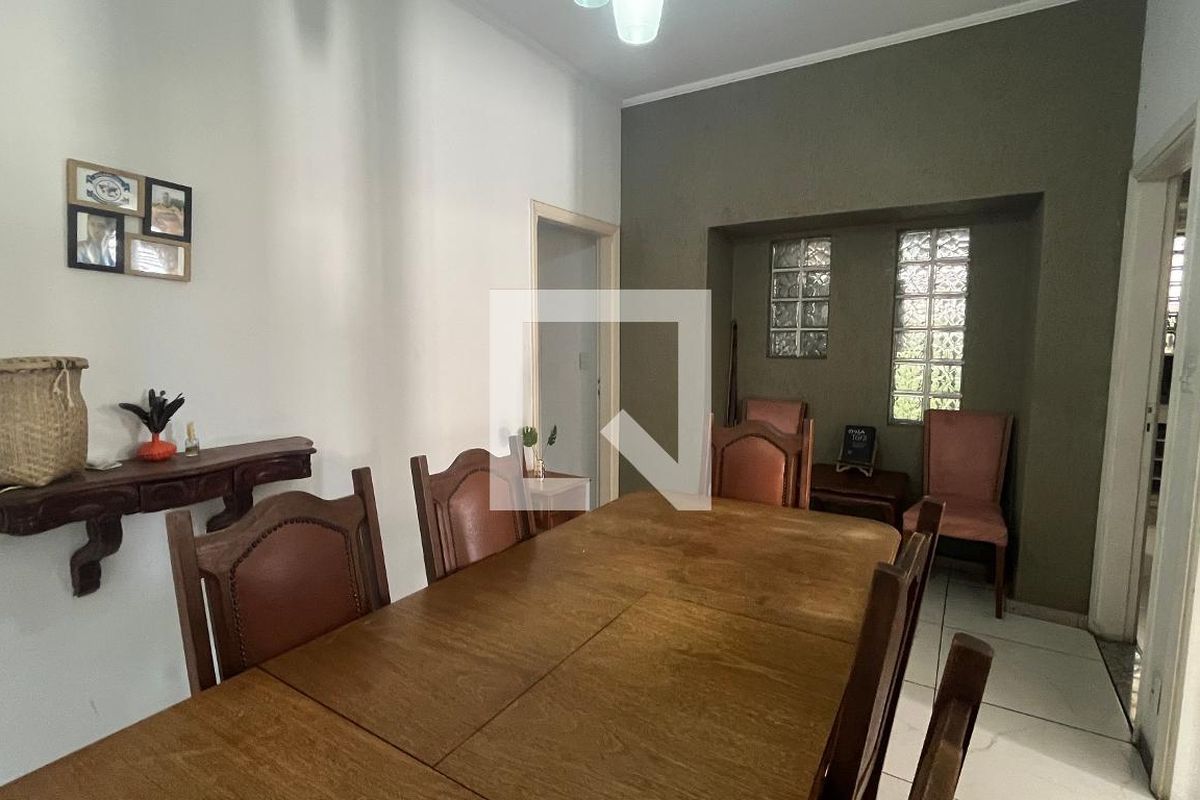 Casa à Venda - Jardim Flamboyant, 6 Quartos,  245 m2 em , Campinas - sp | SoloBR