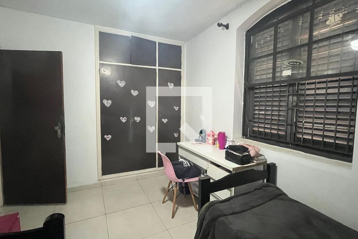 Casa à Venda - Jardim Flamboyant, 6 Quartos,  245 m2 em , Campinas - sp | SoloBR