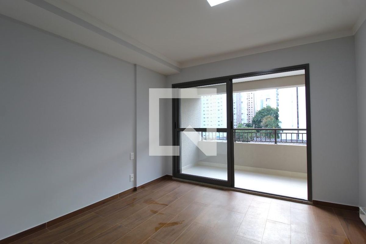 Apartamento, 1 quarto, 29 m² - Foto 2