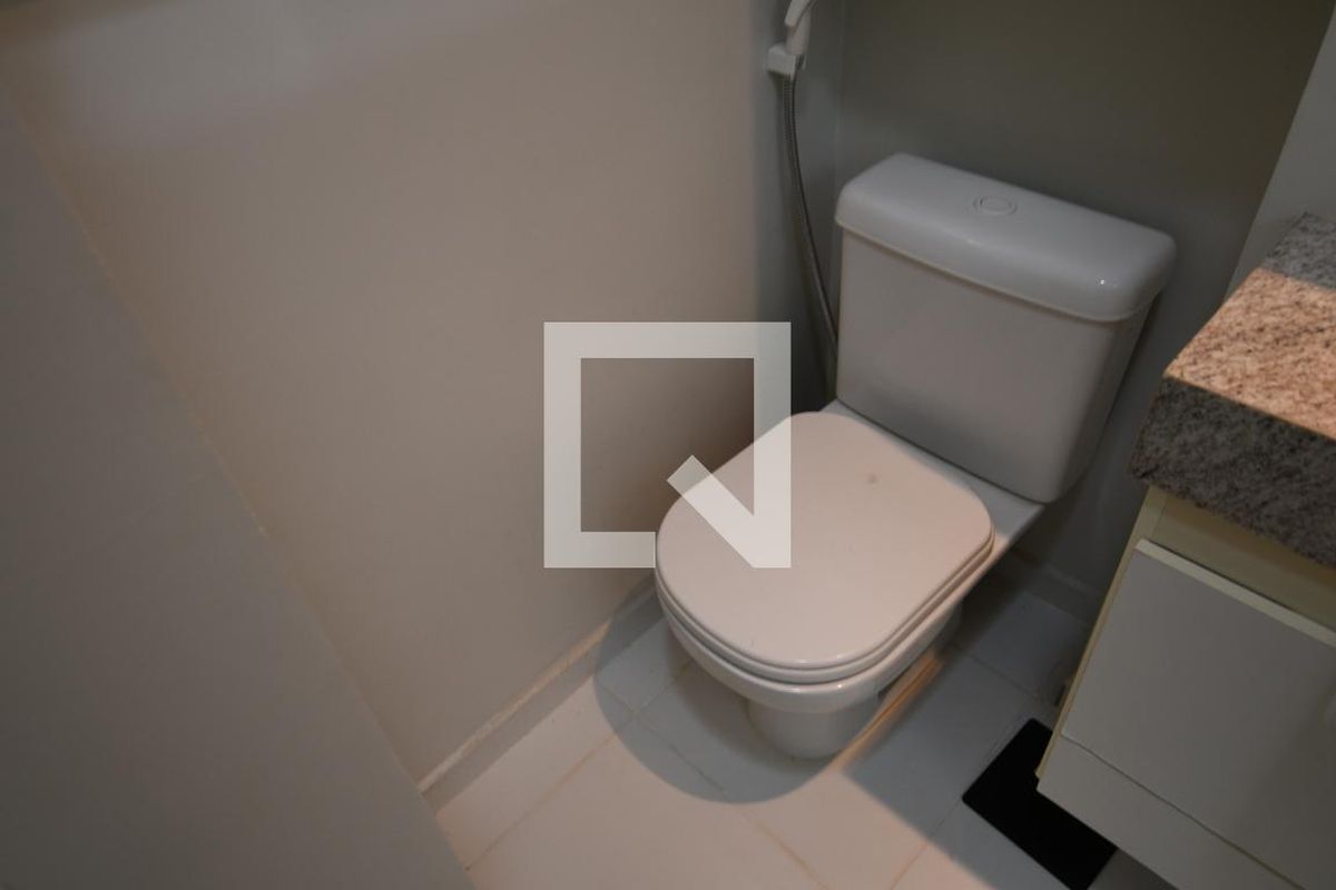 Apartamento à Venda - Cambuí, 2 Quartos,  60 m2 em , Campinas - sp | SoloBR