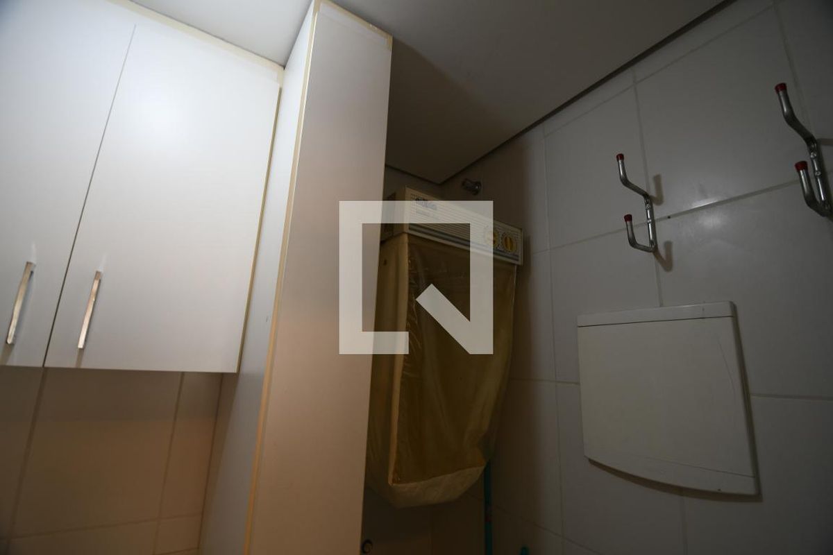 Apartamento à Venda - Cambuí, 2 Quartos,  60 m2 em , Campinas - sp | SoloBR