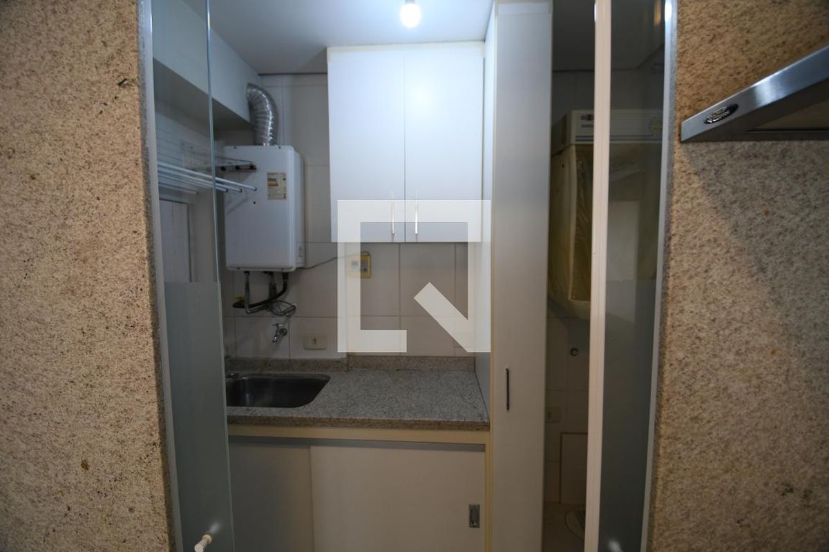Apartamento à Venda - Cambuí, 2 Quartos,  60 m2 em , Campinas - sp | SoloBR