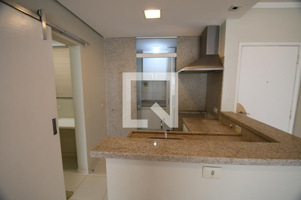 Apartamento à Venda - Cambuí, 2 Quartos,  60 m2 em , Campinas - sp | SoloBR