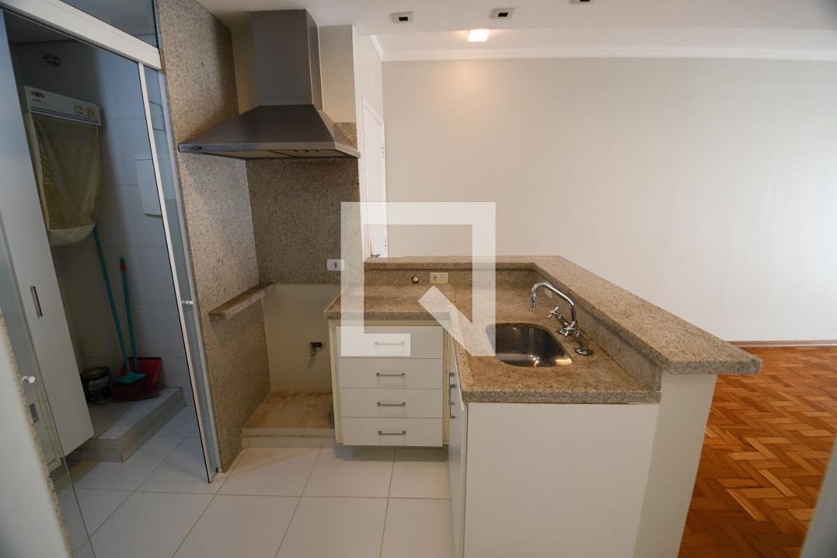 Apartamento à Venda - Cambuí, 2 Quartos,  60 m2 em , Campinas - sp | SoloBR