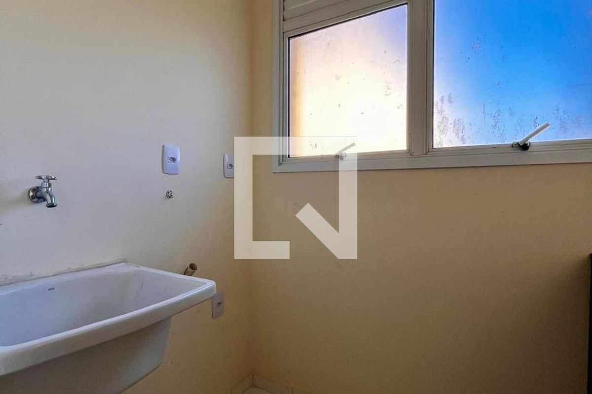Apartamento à Venda - Mansões Santo Antônio, 3 Quartos,  76 m2 em , Campinas - sp | SoloBR