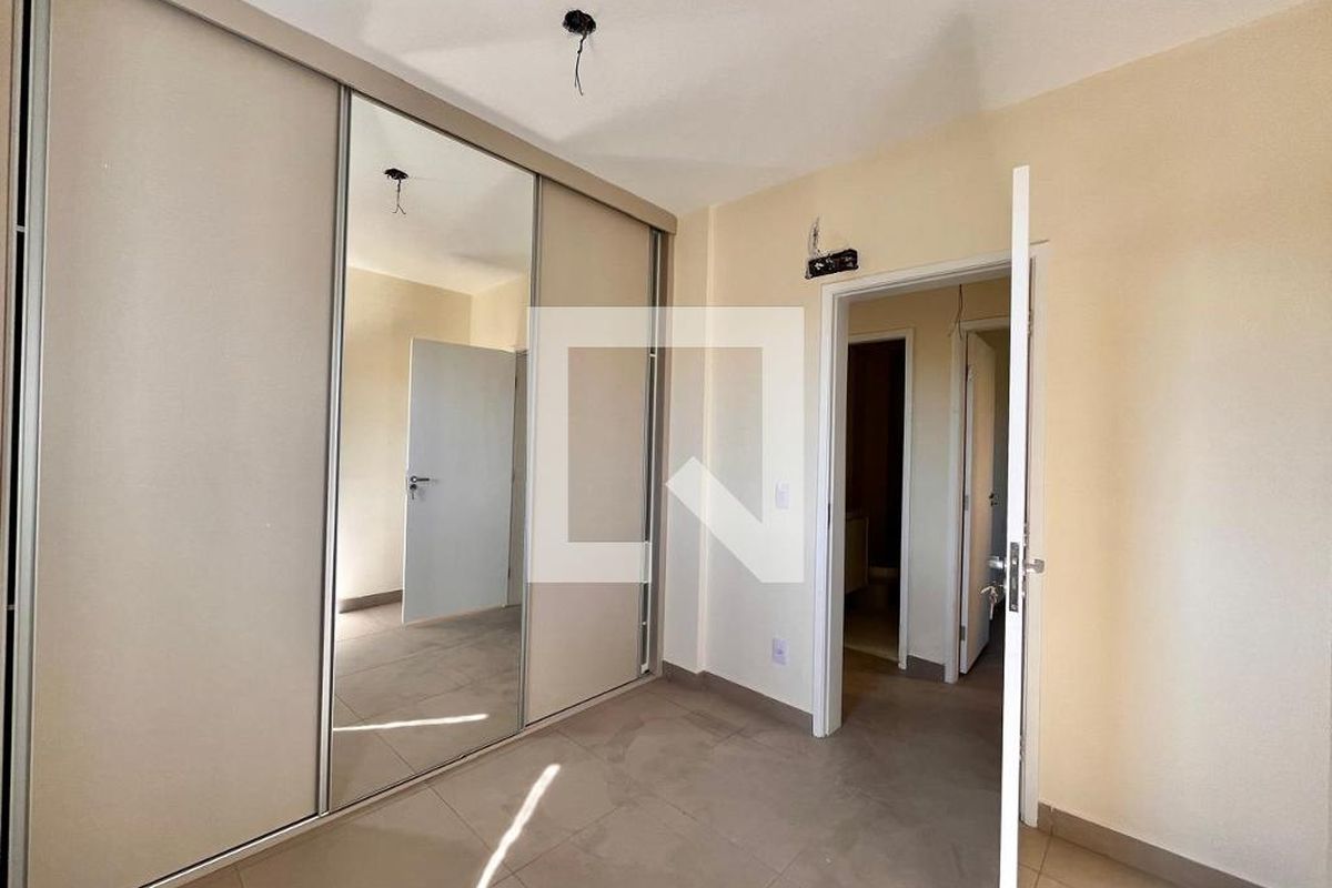 Apartamento à Venda - Mansões Santo Antônio, 3 Quartos,  76 m2 em , Campinas - sp | SoloBR