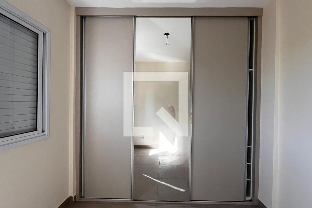 Apartamento à Venda - Mansões Santo Antônio, 3 Quartos,  76 m2 em , Campinas - sp | SoloBR