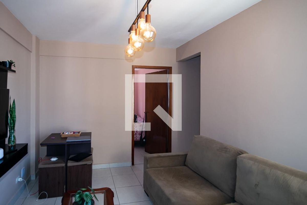 Apartamento, 2 quartos, 56 m² - Foto 2